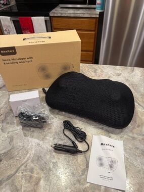 Max Kare 1428 neck and body massager with heat model number XKMP1428